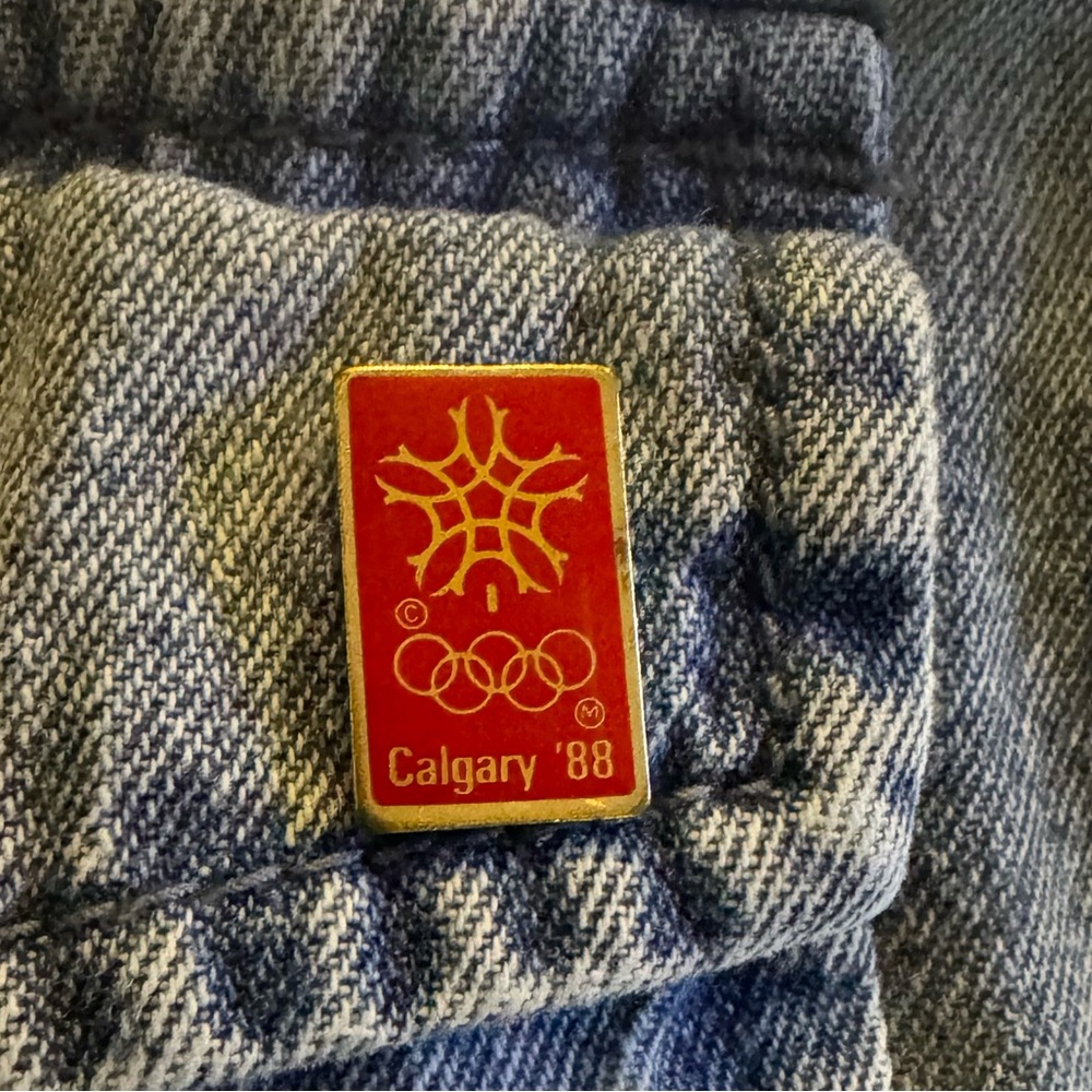 Vintage Calgary Olympic 1988 High Quality Enamel Pin